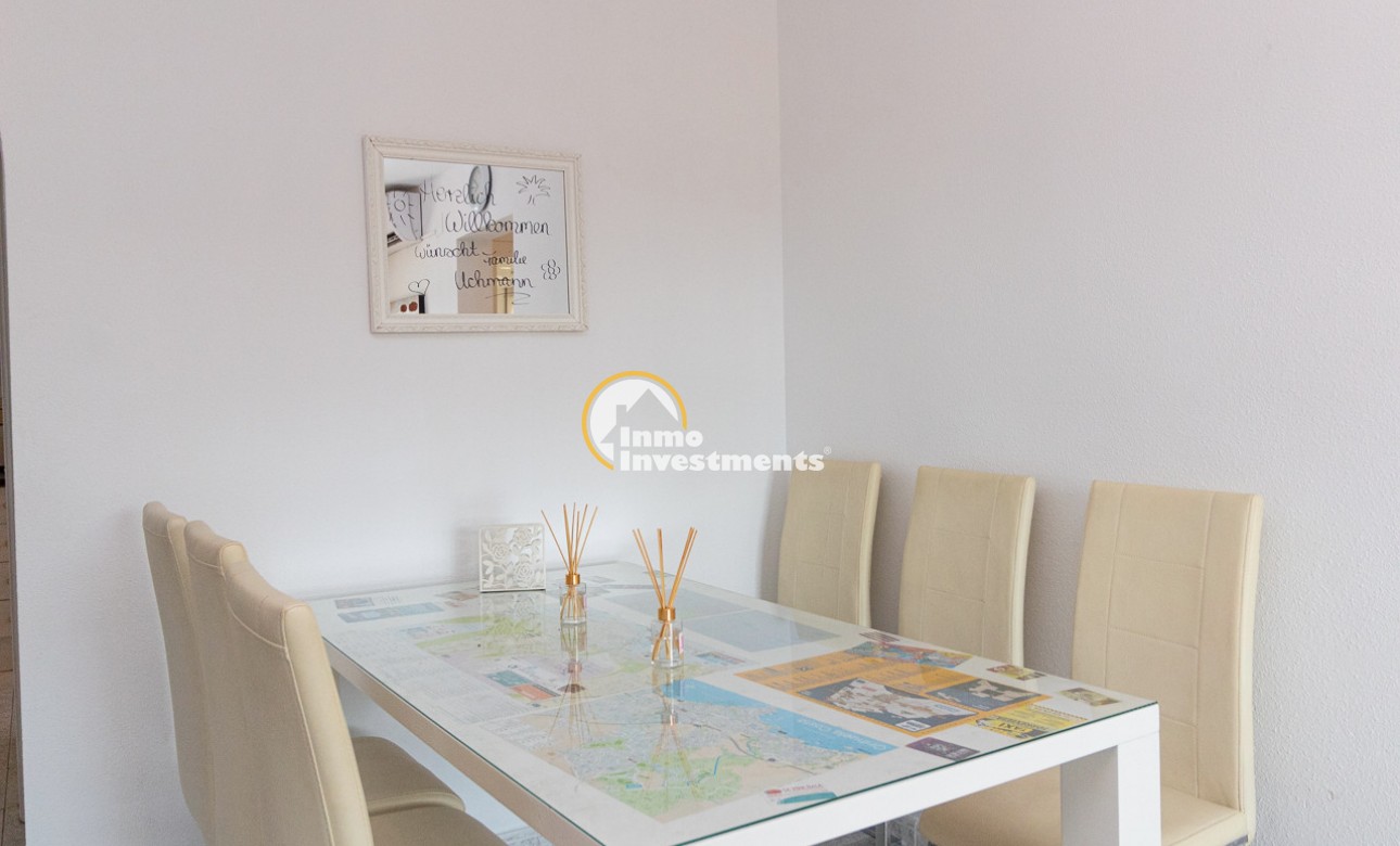 Resale - Apartment - Torrevieja - La Siesta