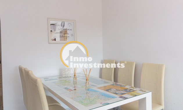 Resale - Apartment - Torrevieja - La Siesta