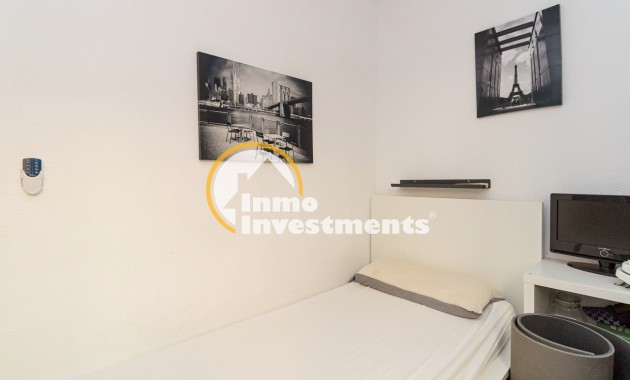 Resale - Apartment - Torrevieja - La Siesta