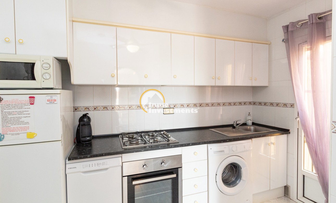 Resale - Apartment - Torrevieja - La Siesta