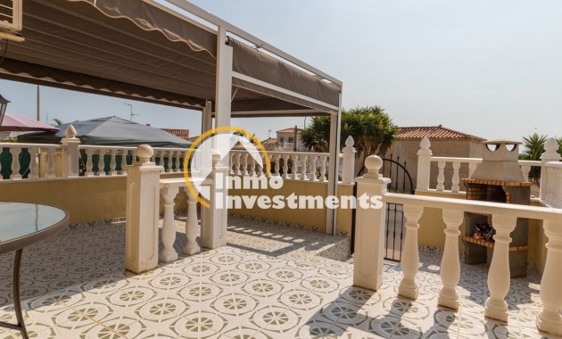 Resale - Apartment - Torrevieja - La Siesta