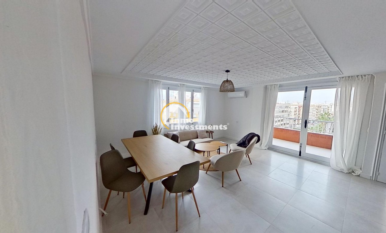 Till salu - Lägenhet - Torrevieja - Acequion