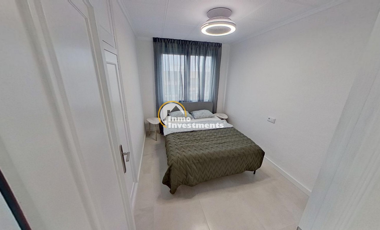 Till salu - Lägenhet - Torrevieja - Acequion