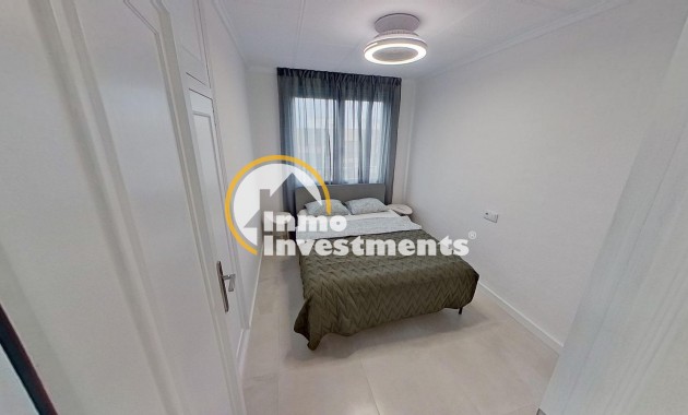 Till salu - Lägenhet - Torrevieja - Acequion