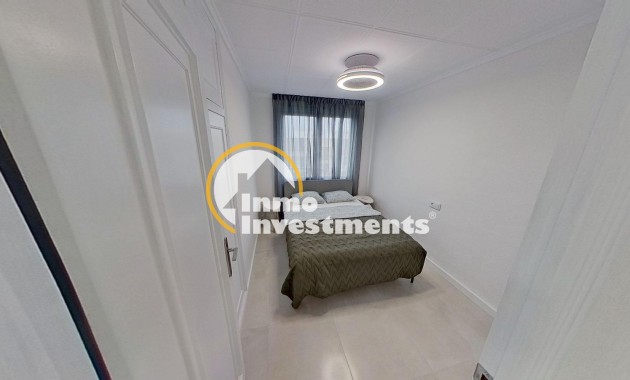 Till salu - Lägenhet - Torrevieja - Acequion