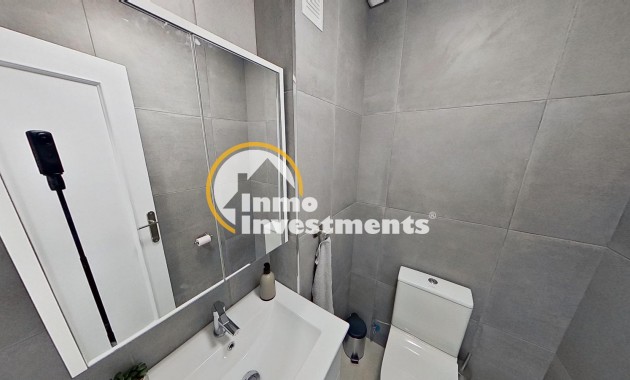 Till salu - Lägenhet - Torrevieja - Acequion