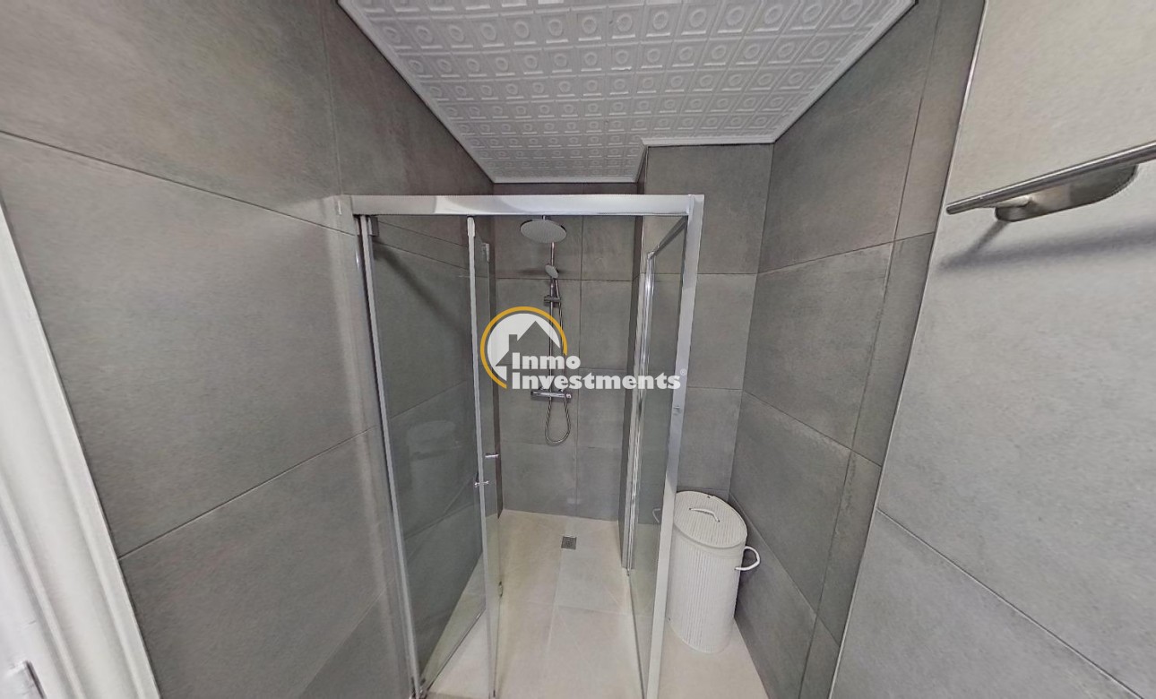 Till salu - Lägenhet - Torrevieja - Acequion