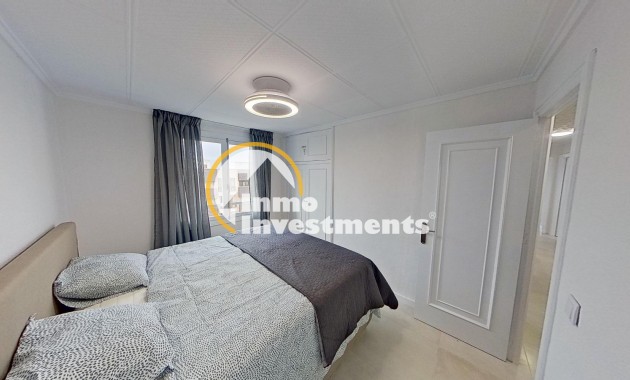 Till salu - Lägenhet - Torrevieja - Acequion