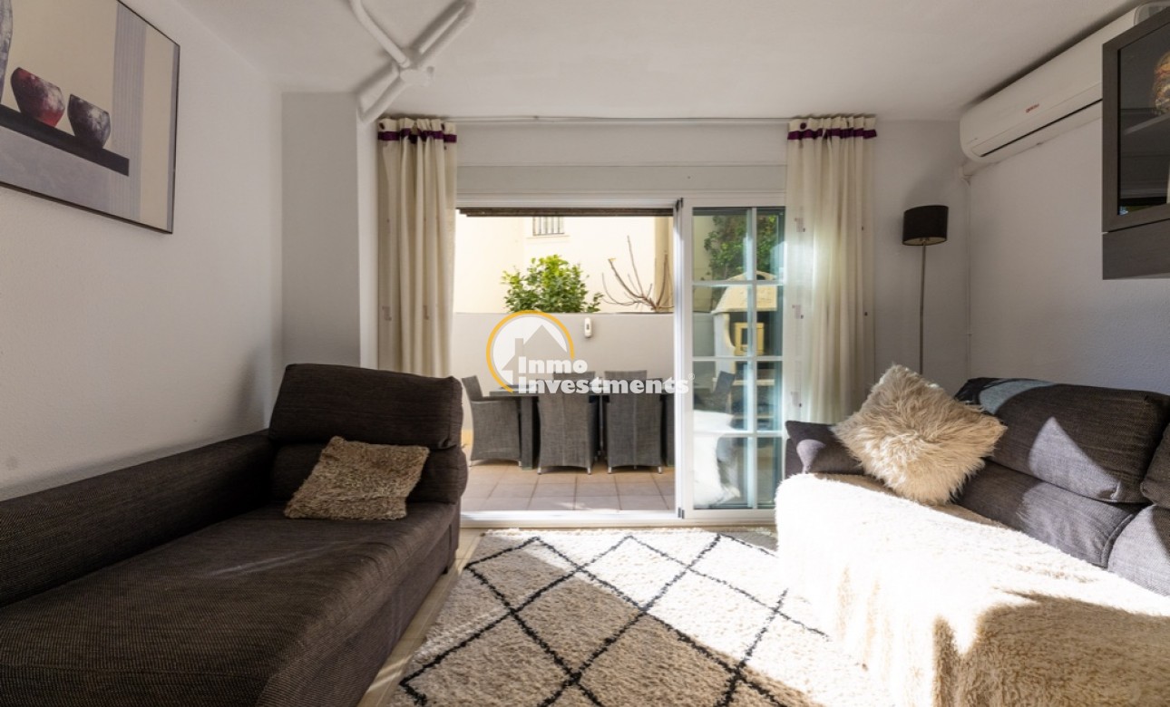 Resale - Villa - Las Ramblas - Las Ramblas Golf