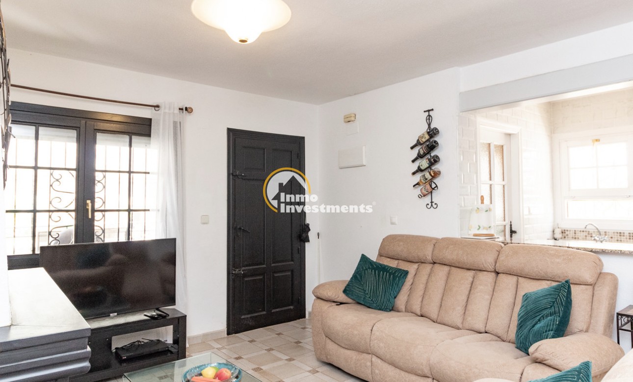 Resale - Semi detached villa - Villamartin - Valencias