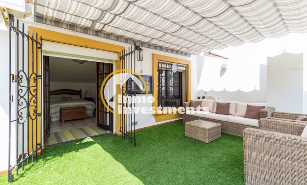 Resale - Semi detached villa - Villamartin - Valencias