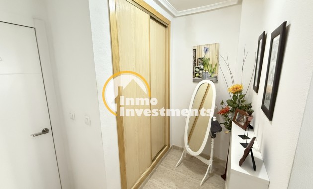 Resale - Apartment - Playa Flamenca - Zenia Mar