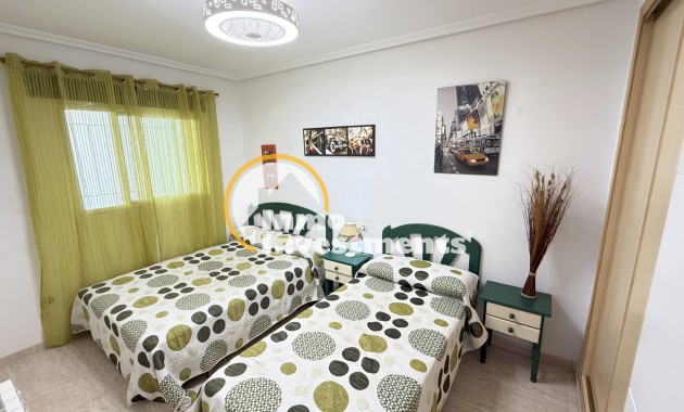 Resale - Apartment - Playa Flamenca - Zenia Mar