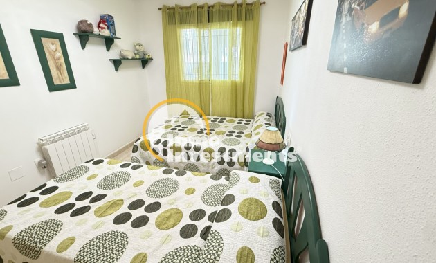 Resale - Apartment - Playa Flamenca - Zenia Mar