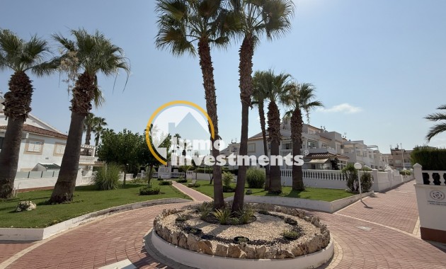 Resale - Apartment - Playa Flamenca - Zenia Mar