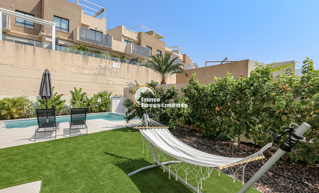 Resale - Villa - La Zenia