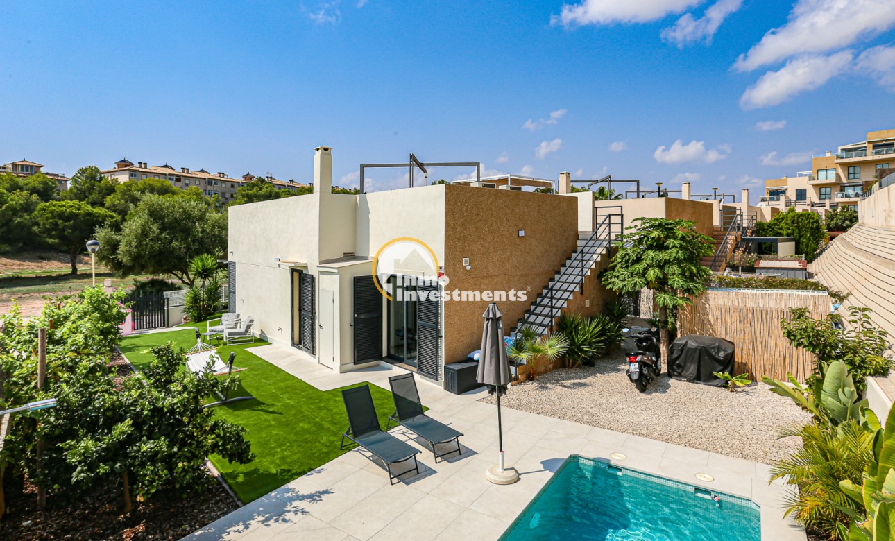 Resale - Villa - La Zenia