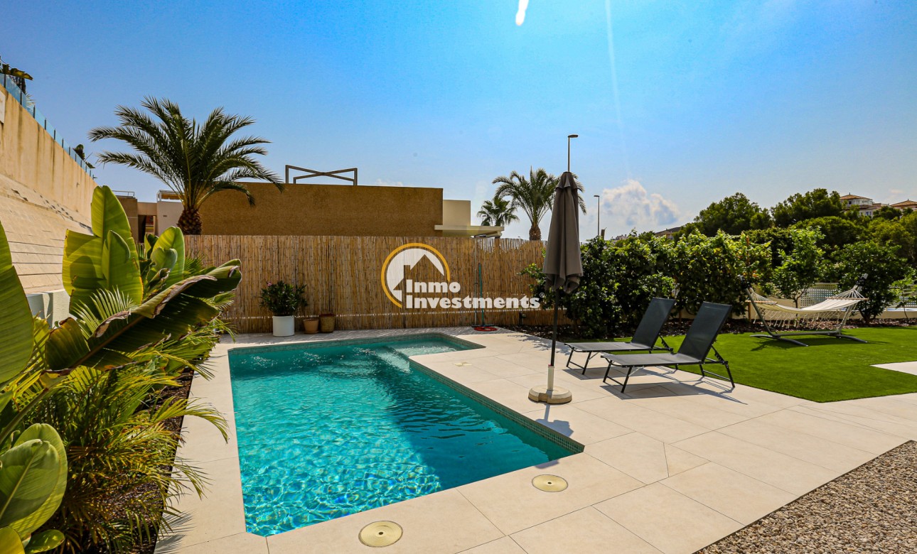 Resale - Villa - La Zenia