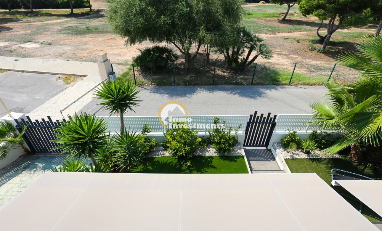 Resale - Villa - La Zenia