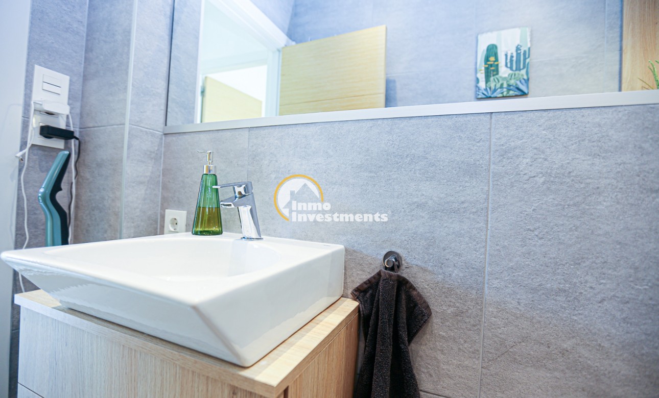 Resale - Villa - La Zenia