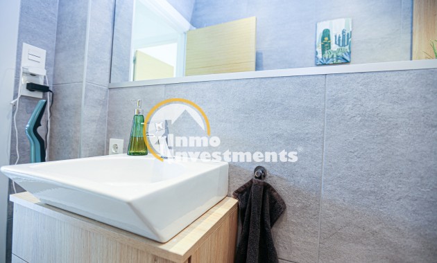 Resale - Villa - La Zenia