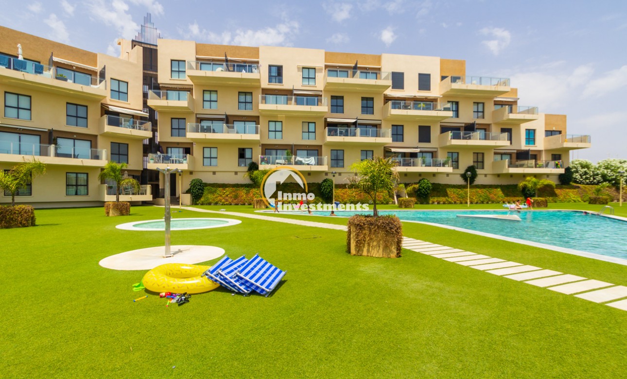 Resale - Villa - La Zenia