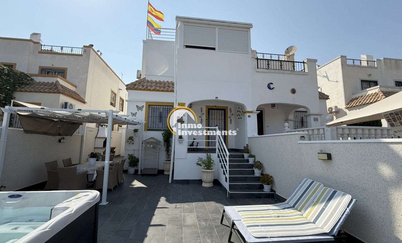 Reventa - Quad House - Playa Flamenca