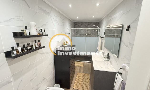 Reventa - Quad House - Playa Flamenca