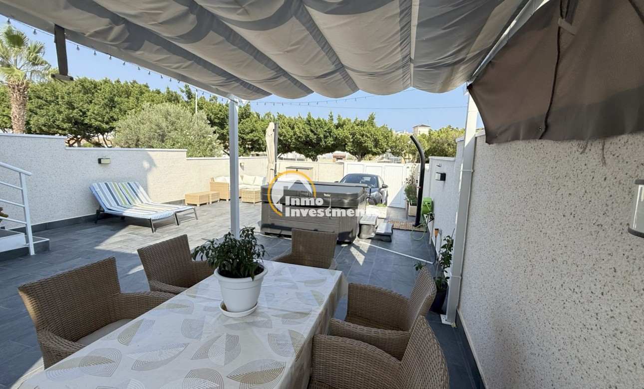 Reventa - Quad House - Playa Flamenca