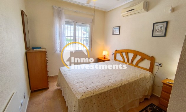 Resale - Villa - Algorfa - Montebello