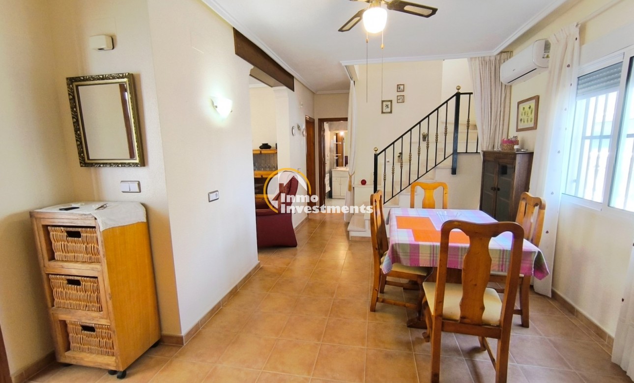 Resale - Villa - Algorfa - Montebello