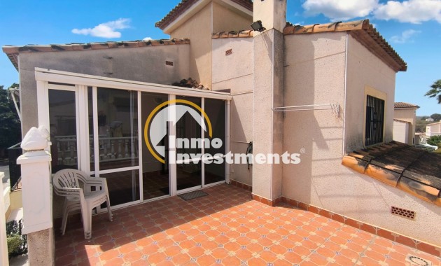 Resale - Villa - Algorfa - Montebello