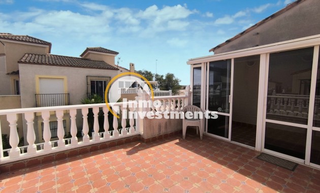 Resale - Villa - Algorfa - Montebello