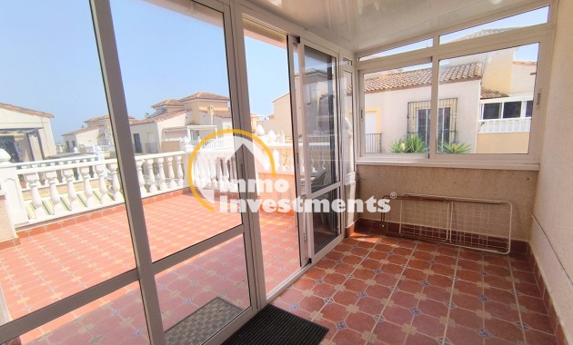 Resale - Villa - Algorfa - Montebello