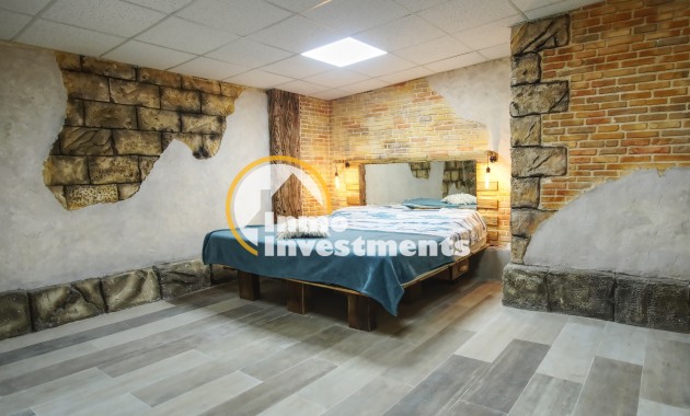 Bestaande bouw - Half vrijstaande villa - Villamartin - Pau 26