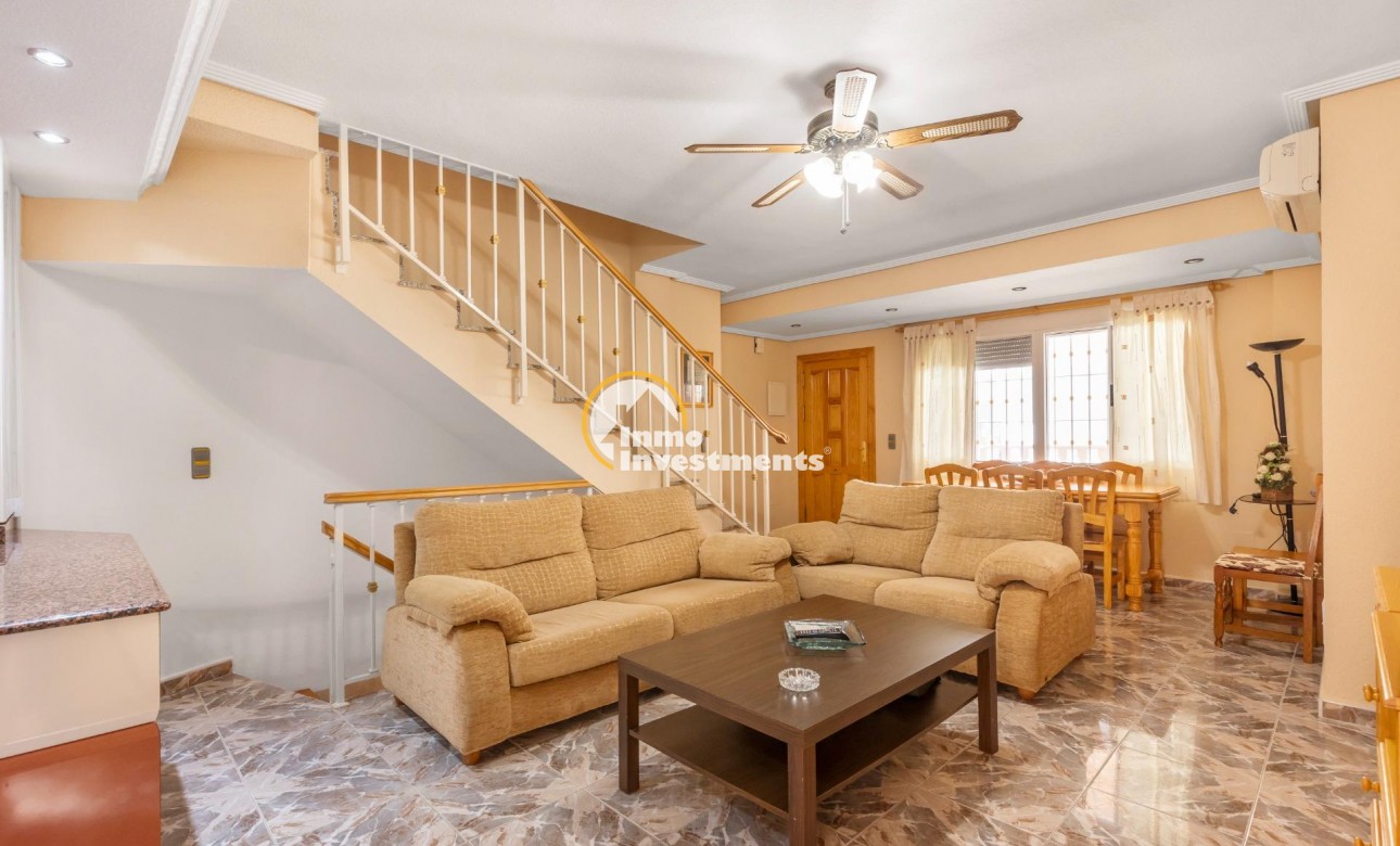 Resale - Town house - Los Alcazares - Centro