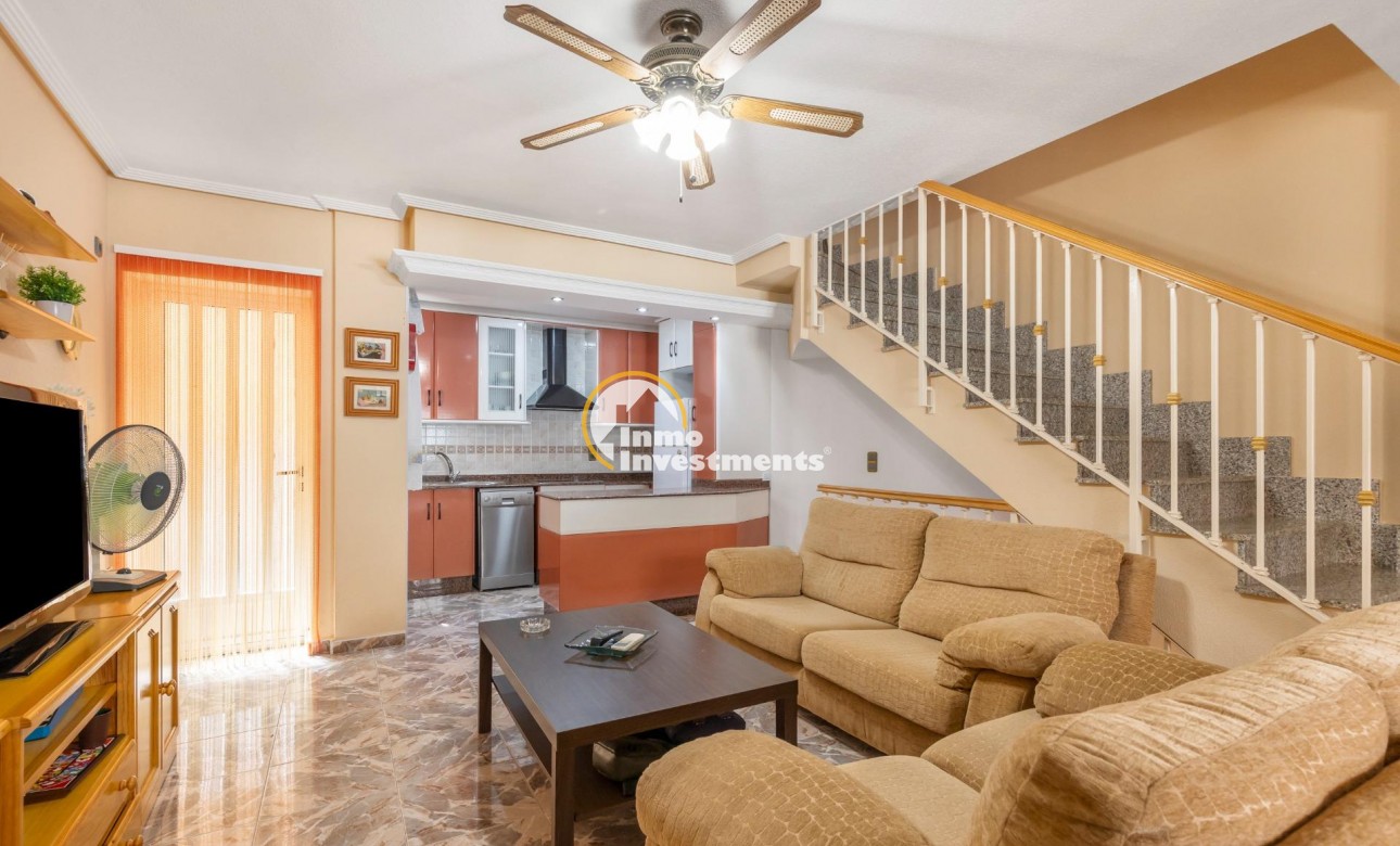 Resale - Town house - Los Alcazares - Centro