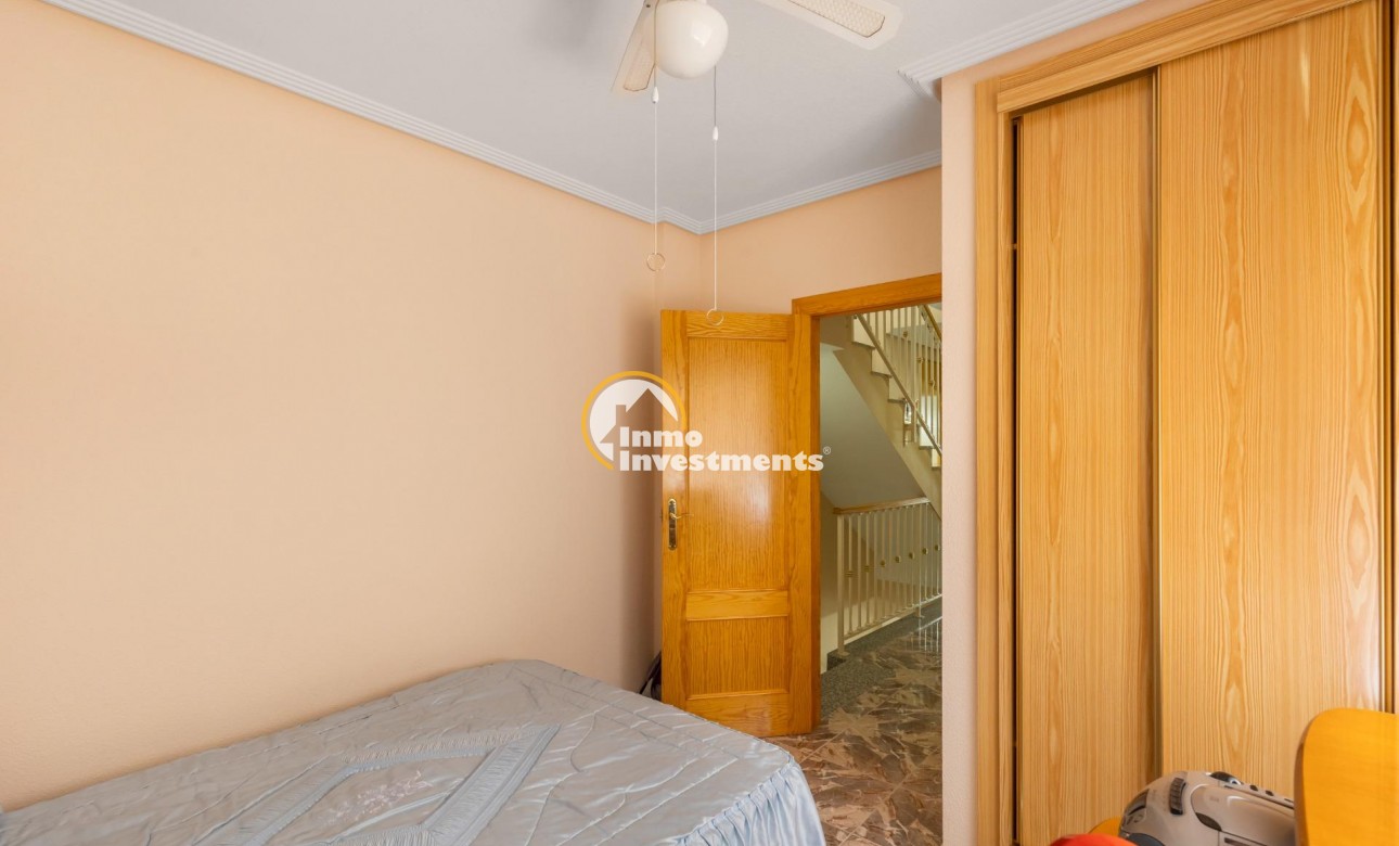 Resale - Town house - Los Alcazares - Centro