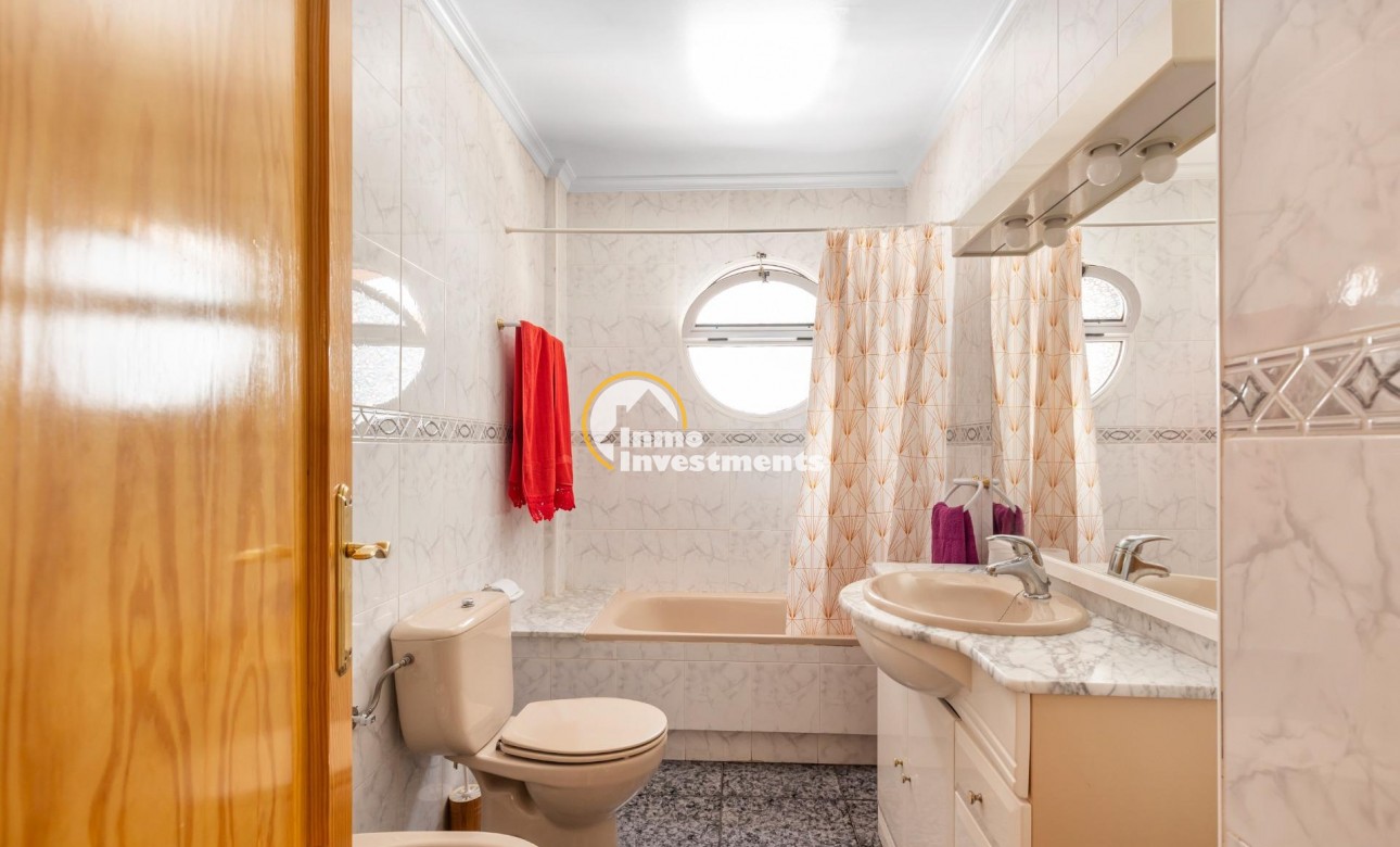 Resale - Town house - Los Alcazares - Centro