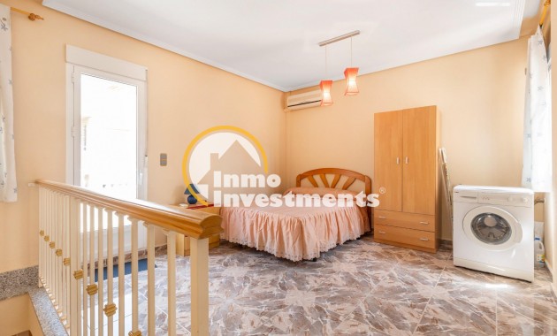 Resale - Town house - Los Alcazares - Centro