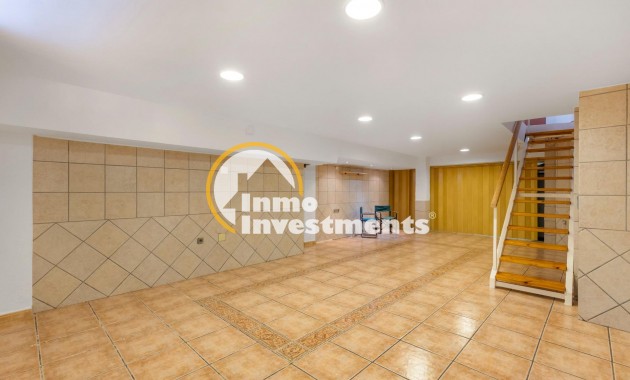 Resale - Town house - Los Alcazares - Centro