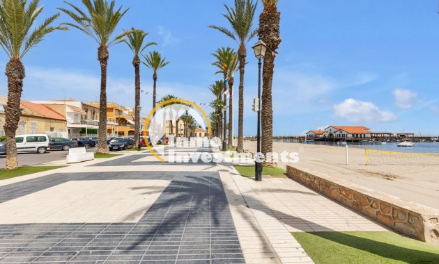 Resale - Town house - Los Alcazares - Centro