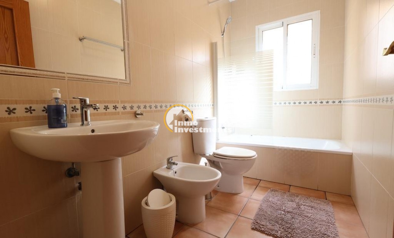 Till salu - Villa - Cabo Roig - Beachside