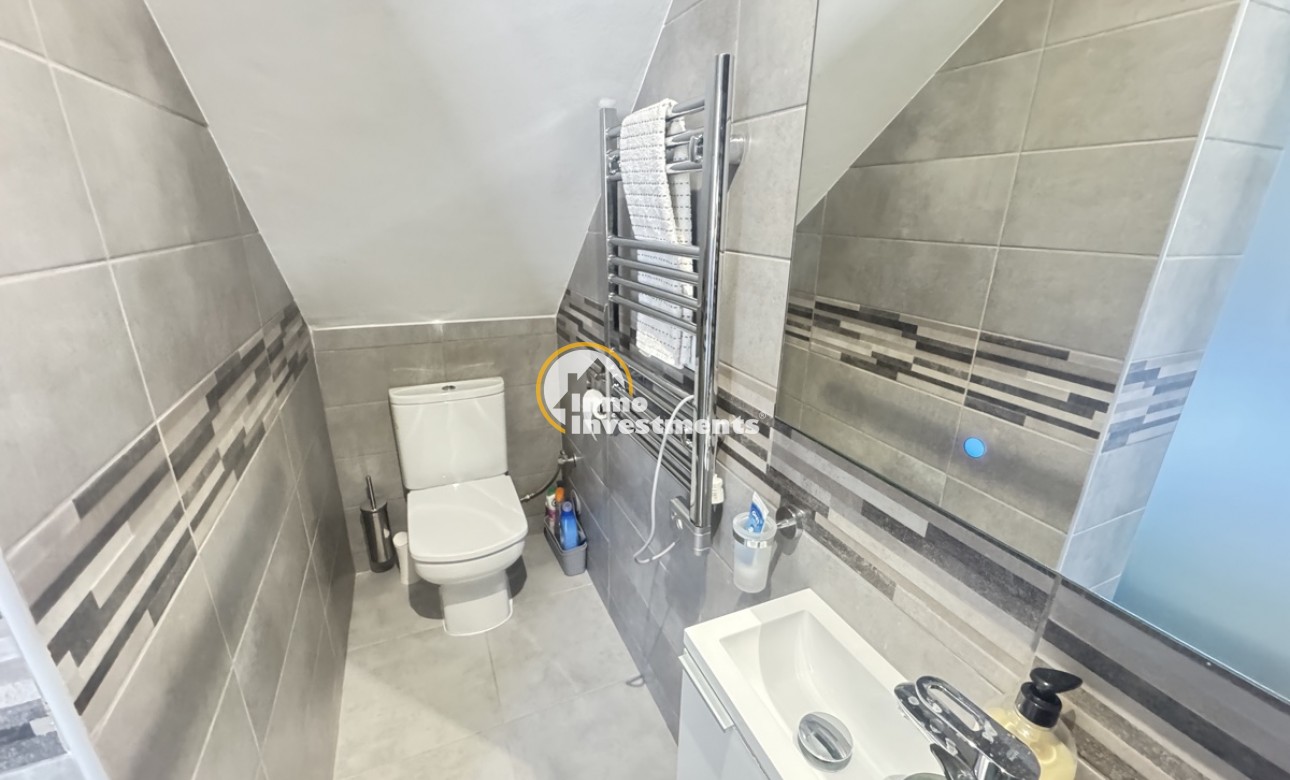 Resale - Villa - Villamartin - Blue Lagoon