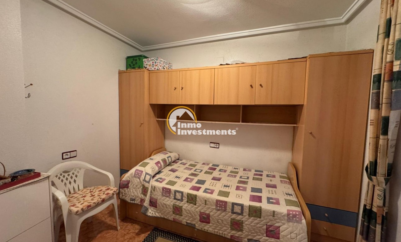 Resale - Apartment - Torrevieja - Torrevieja Centre