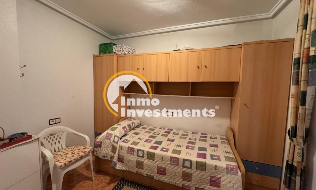 Resale - Apartment - Torrevieja - Torrevieja Centre
