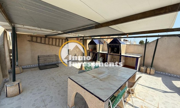 Reventa - Chalet adosado - Torrevieja