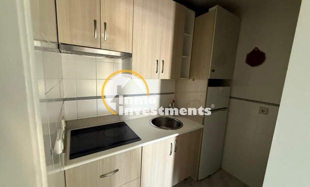 Reventa - Chalet adosado - Torrevieja