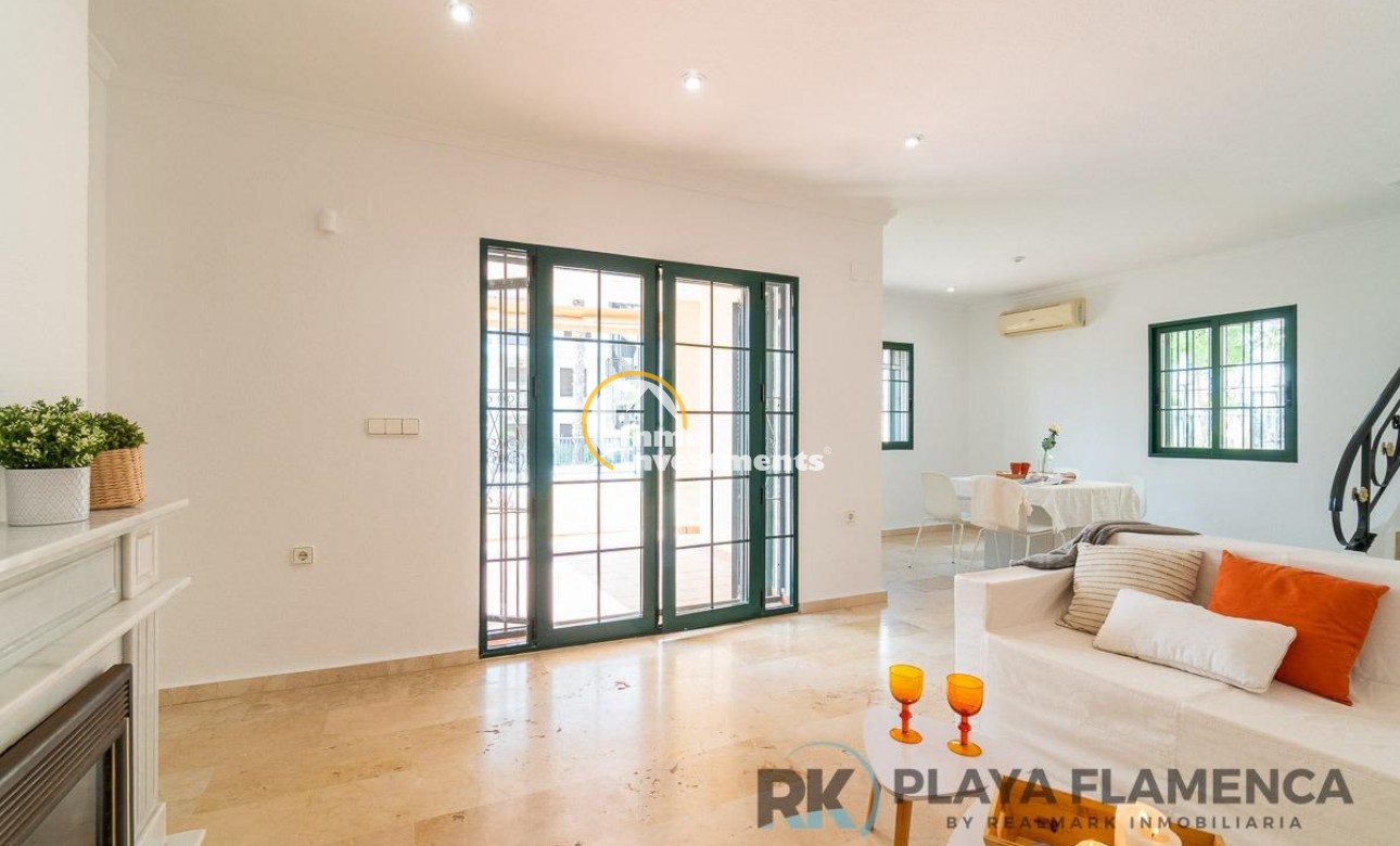 Bestaande bouw - Villa - Orihuela Costa - Villamartín-Las Filipinas