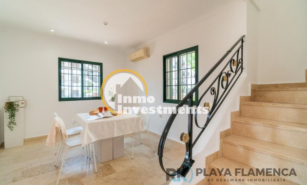 Bestaande bouw - Villa - Orihuela Costa - Villamartín-Las Filipinas